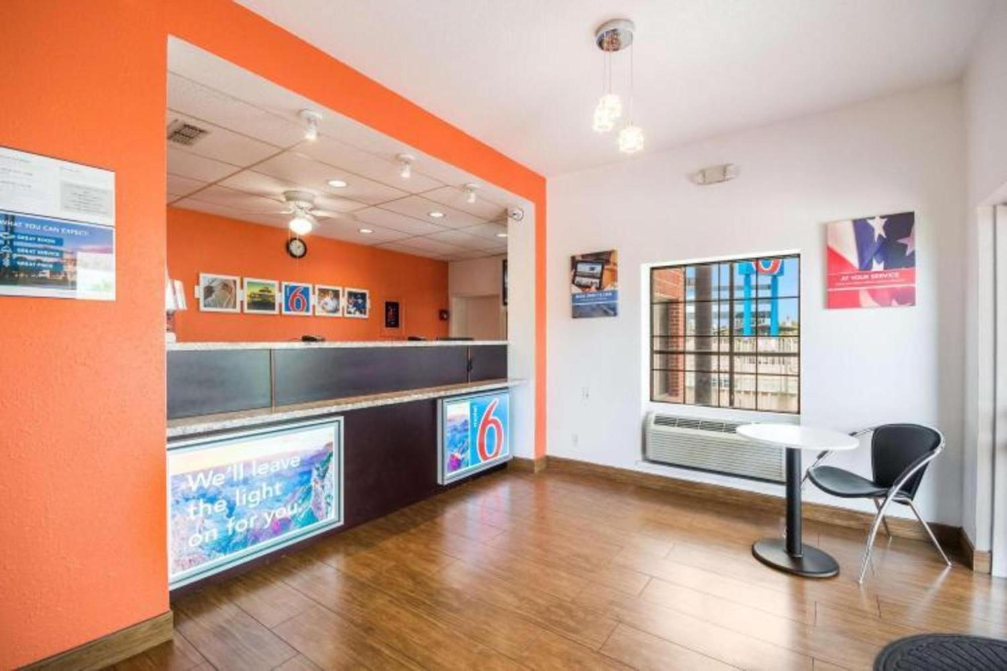 Studio 6 Houston Tx Brookhollow Экстерьер фото